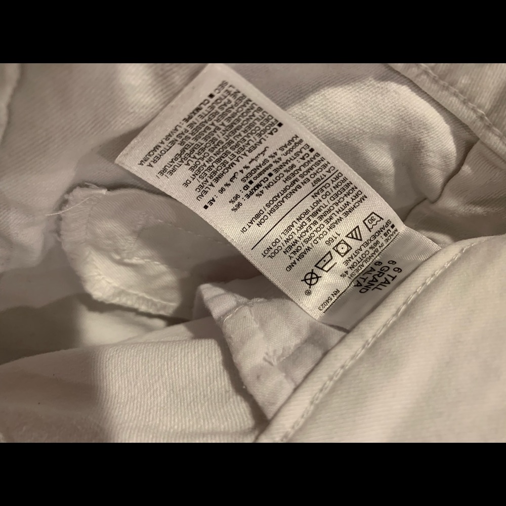 Old Navy Pixie Capris - image 4